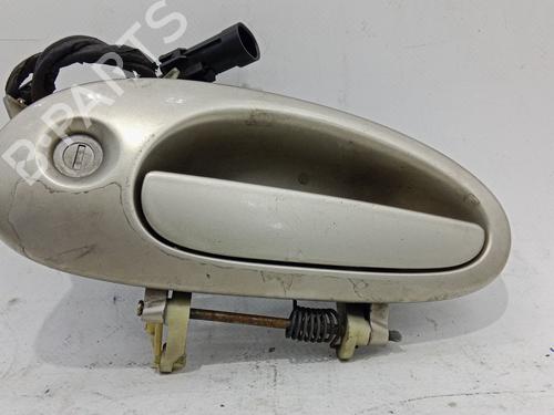 front-left-exterior-door-handle-chrysler-sebring-jr-2000-2001-2002-2003-2004-2005-2006-2007-34006421 main image