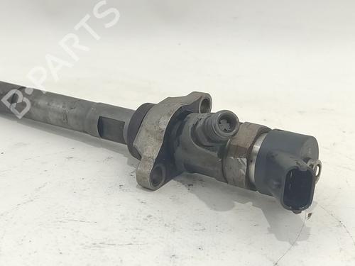 injector-peugeot-307-3ac-2000-2001-2002-2003-2004-2005-2006-2007-2008-2009-2010-2011-2012-37016106 main image