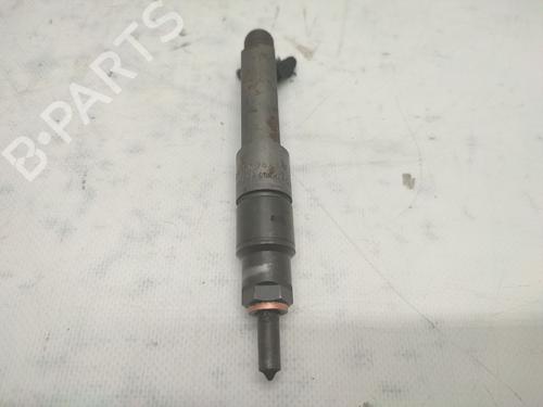 Used Injector SKODA OCTAVIA I (1U2) 1.9 TDI (90 hp) 23179592