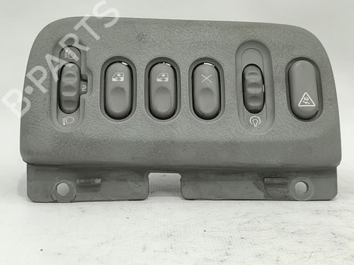 Venstre Foran elrute bryter RENAULT SCÉNIC I MPV (JA0/1_, FA0_) 1.9 dCi (JA05, JA1F) 7700432429