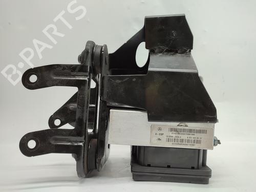 Used ABS pump MERCEDES-BENZ R-CLASS (W251, V251) [2005-2017]  16025561