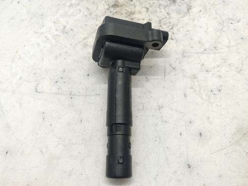 Used Ignition coil MERCEDES-BENZ C-CLASS Coupe (CL203) C 180 Kompressor (203.746) (143 hp) 30822411