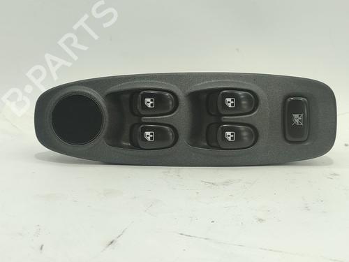 Used Left front window switch HYUNDAI ACCENT II (LC) 1.5 CRDi (82 hp) 31086871