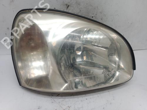 Used Right headlight HYUNDAI SANTA FÉ I (SM) 2.0 CRDi 4x4 (125 hp) 25745790