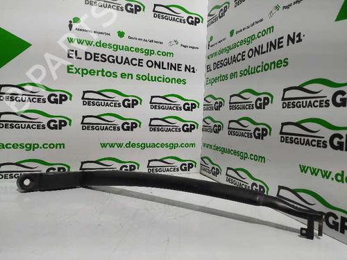 Used Front windshield wiper arm VW TOUAREG (7LA, 7L6, 7L7) 5.0 V10 TDI (313 hp) 7127711