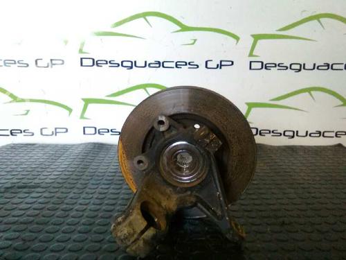 Used Left front steering knuckle PEUGEOT 306 Hatchback (7A, 7C, N3, N5) [1993-2003]  7133288