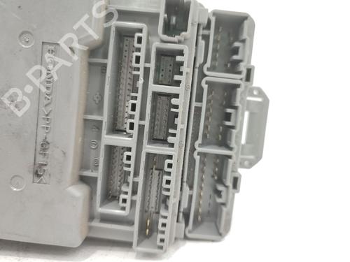 Sikringsdåse HONDA CR-V III (RE_) 2.2 i-CTDi 4WD (RE6) | BP29892188E1