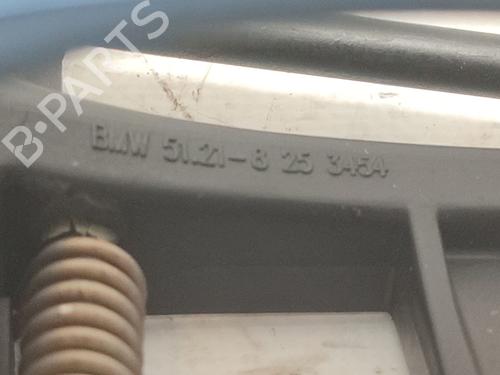 Klamka zewnętrzna drzwi przednich prawych BMW 3 (E46) 320 d | BP30053652C129