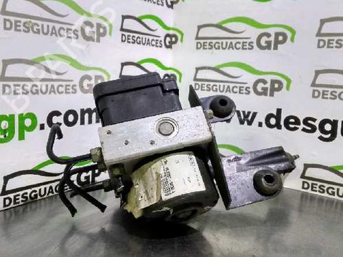 Used ABS pump FORD FOCUS C-MAX (DM2) [2003-2007]  7138233