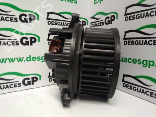 Ventilator motor AUDI A4 B7 (8EC) 2.0 TDI 16V (140 hp) 8E2820021E