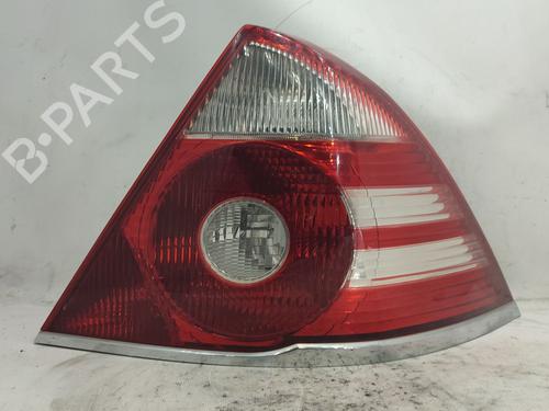 Used Right taillight FORD MONDEO III Saloon (B4Y) 2.0 16V TDDi / TDCi (115 hp) 23992387
