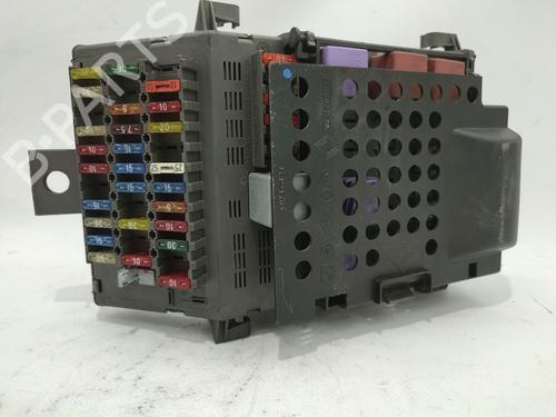 Used Fuse box RENAULT LAGUNA I (B56_, 556_) 1.6 16V (B568, B561) (107 hp) 29262135