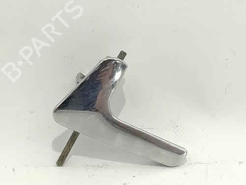 Used Front left interior door handle Front left interior door handle 39079900 39079900