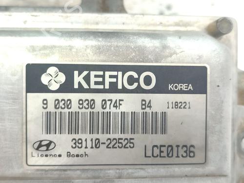 Engine control unit (ECU) HYUNDAI ACCENT II (LC) 1.3 | BP27243026M57 