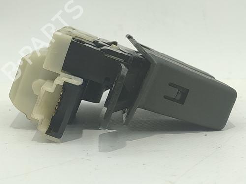 Tailgate lock RENAULT MEGANE II (BM0/1_, CM0/1_) 1.9 dCi (BM0G, CM0G) | BP31017862C101