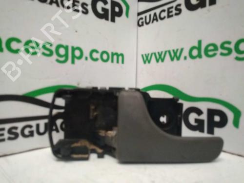 Used Rear right interior door handle NISSAN TERRANO II (R20) [1992-2007]  7145145