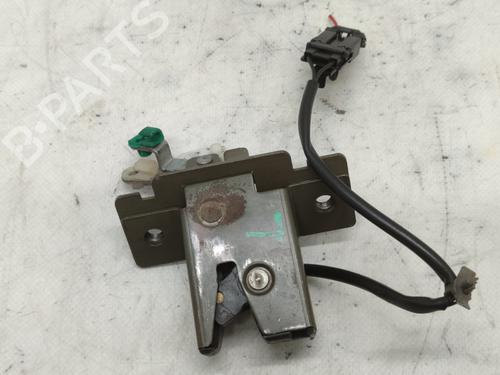 Used Tailgate lock NISSAN PRIMERA Hatchback (P11) 2.0 TD (90 hp) 17186341