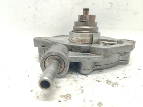 Vakuumpumpe MERCEDES-BENZ C-CLASS Coupe (CL203) C 180 Kompressor (203.746) | BP30822947M80