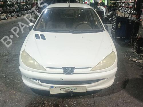 Used Parts PEUGEOT 206 Hatchback (2A/C)  1.4 i  4936418