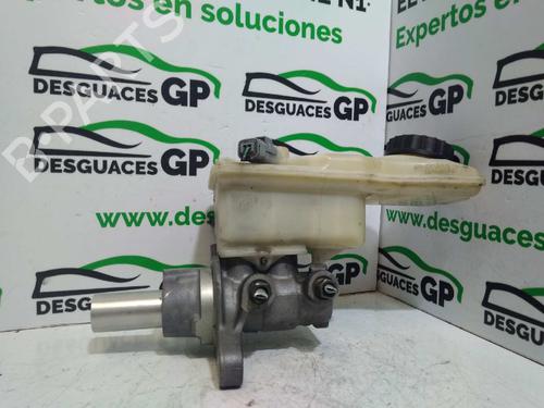 Used Brake master cylinder RENAULT MEGANE II Estate (KM0/1_) 1.6 16V (112 hp) 7146412