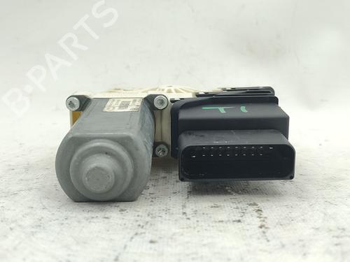 Rudehejsemotor bagstkærm venstre VW PASSAT B6 (3C2) 2.0 TDI 16V | BP30851298E23