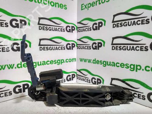 Rear left exterior door handle TOYOTA COROLLA Verso (ZER_, ZZE12_, R1_) 2.2 D-4D (AUR10_, AUR10R) | BP7143172C130 