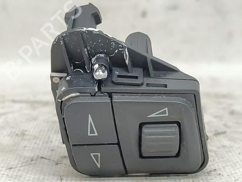 Used Steering wheel controls OPEL ASTRA H GTC (A04) 1.9 CDTI (L08) (120 hp) 28586864