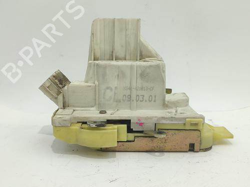 Fechadura frente esquerda FORD FOCUS I (DAW, DBW) 1.8 Turbo DI / TDDi (90 hp) 31042399