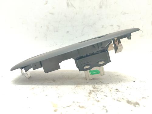 Højre fortil elrude kontakt PEUGEOT 208 I (CA_, CC_) 1.2 VTI 82 | BP30805428I26