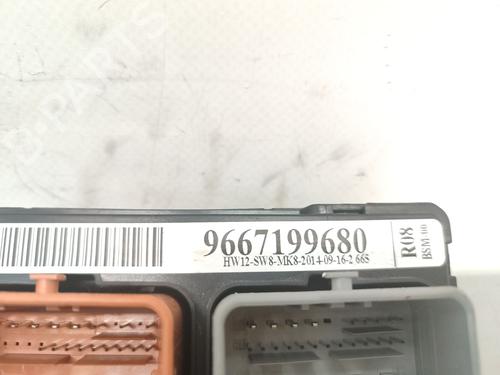 Fuse box CITROËN C3 II (SC_) 1.2 VTi 82 | BP28214945E1 