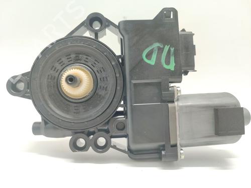 Used Right front window motor HYUNDAI i40 I (VF) 1.7 CRDI (141 hp) 31067015