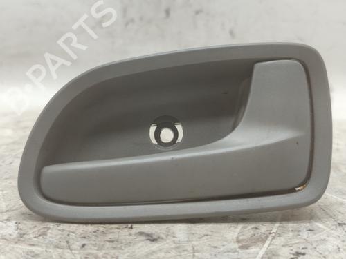 Høyre bak invendig håndtak KIA RIO I Hatchback (DC) [2000-2006]  17755730
