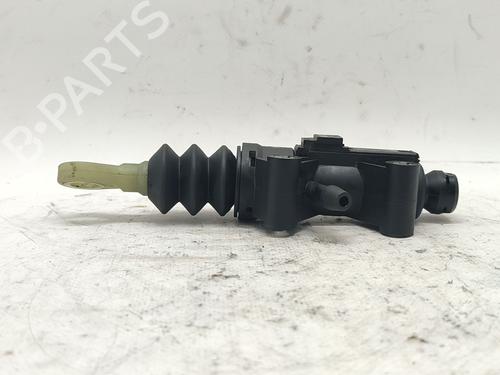Used Clutch slave cylinder MINI MINI COUNTRYMAN (R60) Cooper D (112 hp) 30176378