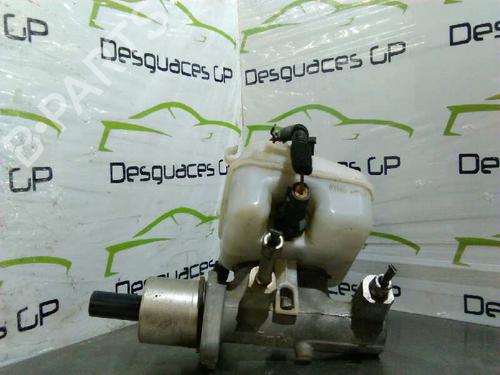 Used Brake master cylinder OPEL ASTRA G Hatchback (T98) [1998-2009]  7125569