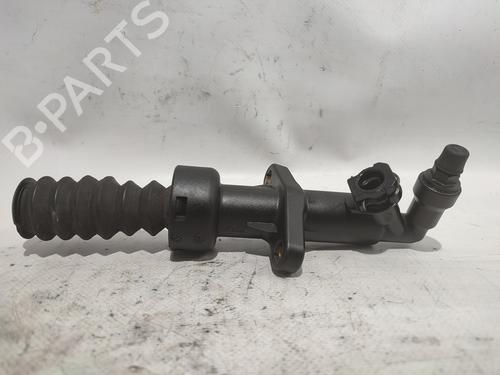 Used Clutch slave cylinder CITROËN XSARA PICASSO (N68) 2.0 HDi (90 hp) 17837430