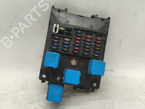 Zekeringkast NISSAN PRIMERA (P11) [1996-2001]  16656881