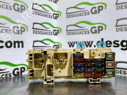 Used Fuse box TOYOTA CARINA E VI Saloon (_T19_) 1.6 16V (AT190_, AT190R) (116 hp) 7136976