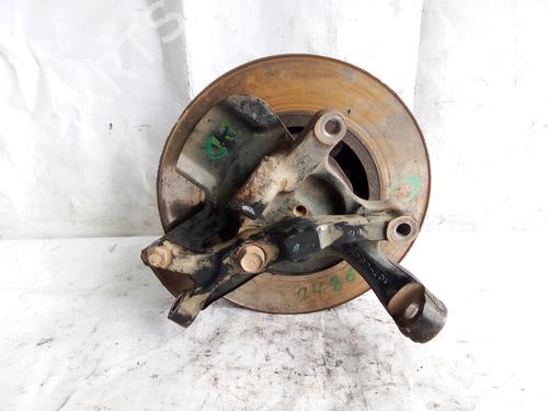 Used Right front steering knuckle NISSAN PICK UP (D22) [1997-2025]  17982829