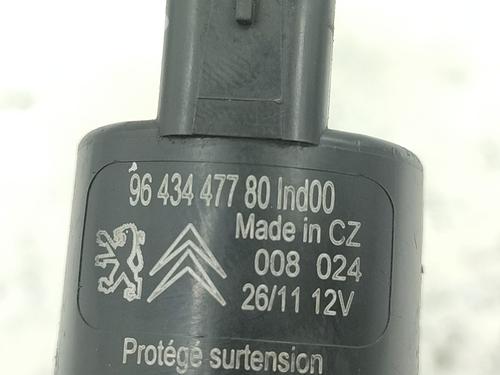 Washer pump PEUGEOT 407 (6D_) 2.0 HDi 135 (6DRHRH, 6DRHRE, 6DRHRG, 6DRHRJ) | BP30090295E24