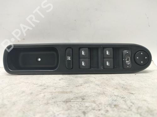 left-front-window-switch-peugeot-307-break-3e-2002-2003-2004-2005-2006-2007-2008-2009-33708795 main image