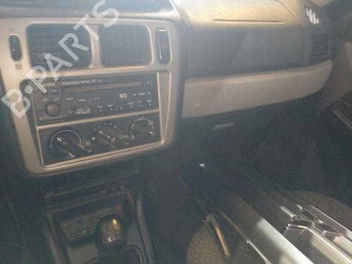 Høyre bak invendig håndtak MITSUBISHI PAJERO PININ I (H6_W, H7_W) 1.8 (H76W, H66W) | BP27242919I16 