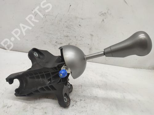 Used Gear lever HONDA CIVIC VIII Hatchback (FN, FK) [2005-2012]  18243488