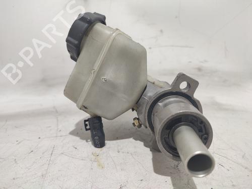 Brake master cylinder FORD MONDEO II Saloon (BFP)  | BP16643729M77 