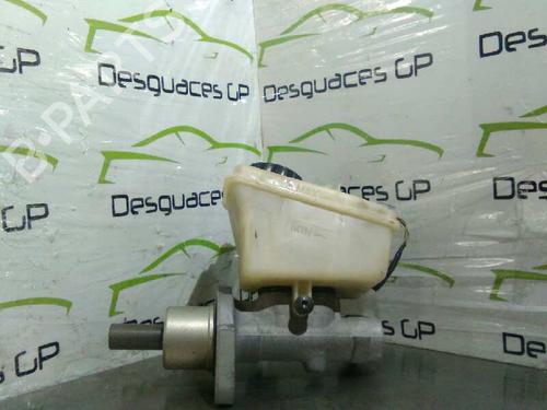 Used Brake master cylinder BMW 3 (E46) 320 d (136 hp) 7131864