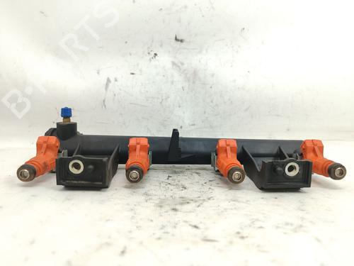 Used Injection rail PEUGEOT 206 Hatchback (2A/C) 1.6 16V (109 hp) 28819276
