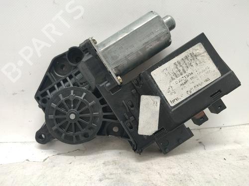 Used Right front window motor Right front window motor PEUGEOT 307 Break (3E) 2.0 HDI 110 (107 hp) 33708810 33708810