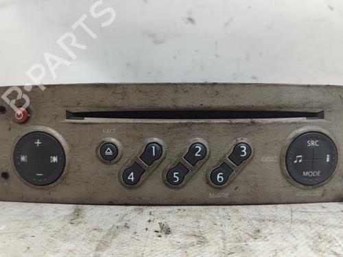 Used Radio RENAULT SCÉNIC II (JM0/1_) [2003-2010]  18240781