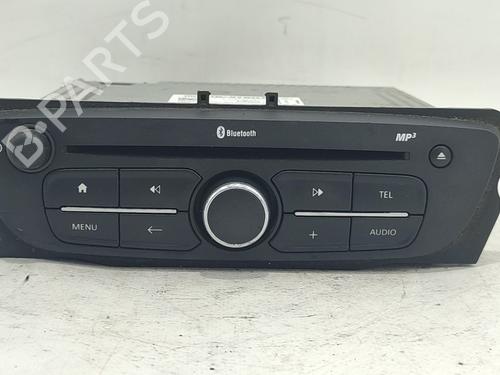 Used Radio Radio 38052365 38052365