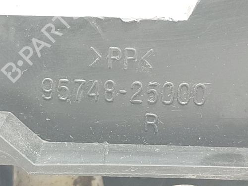 Højre fortil lås HYUNDAI ACCENT II (LC) 1.5 CRDi | BP29983338C97 