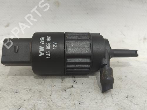 Used Washer pump FORD FOCUS I (DAW, DBW) [1998-2009]  17998740